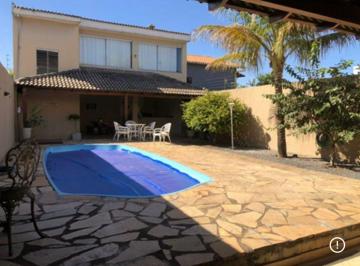 Casa de 4 quartos, Samambaia · Sobrado 4 quartos ( 1 suíte), lote 500m², lazer completo piscina, SMSE Conjunto 15
