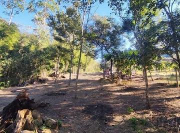 Terreno en Venda  Centro · Maravilhoso terreno com lago