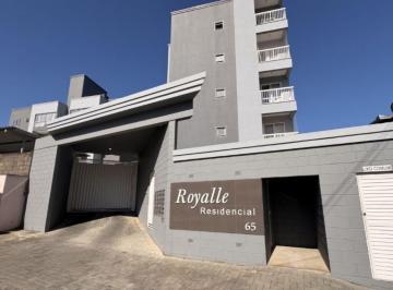 Apartamento de 2 quartos, Indaial · Apartamento no Bairro Carijós em Indaial com 2 Dormitórios e 74.07 m²