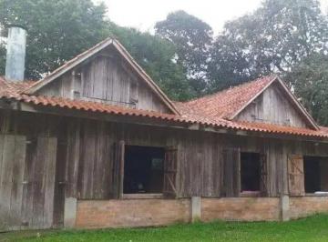 Rural · 150m² · 3 Quartos · 2 Vagas · Excelente sítio!!