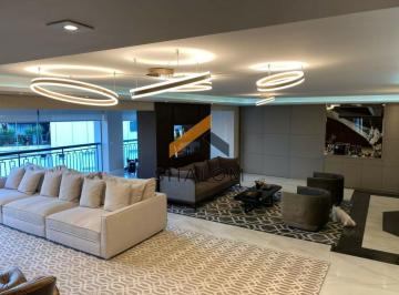 Apartamento · 800m² · 7 Vagas · Cobertura exclusiva à venda na região do Morumbi