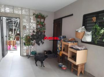 Casa · 250m² · 3 Quartos · 3 Vagas · Oportunidade Exclusiva: Residência Sofisticada com Tecnologia e Conforto Absoluto