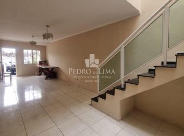 Casa · 150m² · 3 Quartos · 2 Vagas · Sobrado à venda na Vila Granada, 3 dormitórios, 1 suíte, 2 vagas, a 50 m do Metrô Guilhermina