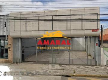 Comercial · 300m² · 10 Vagas · Galpão para locação centro de Suzano.