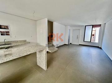 Casa · 127m² · 3 Quartos · 2 Vagas · Casa com 3 Quartos e 3 banheiros à Venda, 127 m² por R$ 890.000