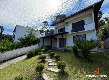 Casa · 180m² · 3 Quartos · 1 Vaga · Casa com 3 quartos no Boa Vista em Joinville