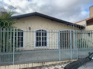 Casa · 250m² · 3 Quartos · CASA ASSOBRADADA COM 3 QUARTOS SENDO 1 SUITE - EMÍLIA