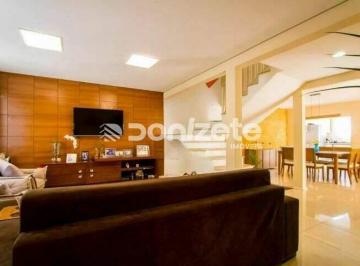 Casa · 230m² · 3 Quartos · 5 Vagas · Sobrado à venda no Centro de Santo André | 3 dorms, suíte, escritório e 5 vagas