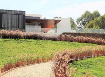 Casa · 600m² · 4 Quartos · 4 Vagas · Casa Térrea de Luxo à Venda no Condomínio Terras de São José II – Projeto Olegário de Sá com Vista d