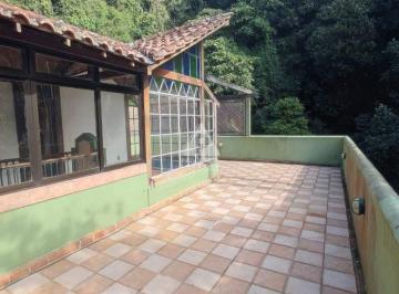 Apartamento · 216m² · 2 Quartos · 1 Vaga · Cobertura no Cosme Velho | 2 quartos (1 suíte) com vista da montanha