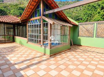 Apartamento · 216m² · 3 Quartos · 1 Vaga · Cobertura no Cosme Velho | 3 quartos (1 suíte) com vista da montanha