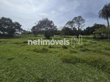 692e1c2c-fa86-414f-969c-43cee889a897.webp · CHACARA COM RIO EM TAQUARAÇU DE MINAS