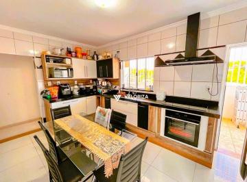f140d238aa60880b9015cb93c71dbceb3b208e86 · Casa com 3 dormitórios à venda, 236 m² por R$ 650.000,00 - Jardim Simus - Sorocaba/SP