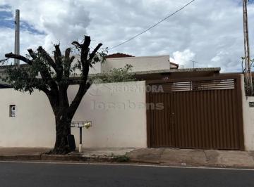 Casa · 275m² · 2 Quartos · 2 Vagas · Casa na Vila Anchieta com 2 dormitórios e vaga para 2 veículos.