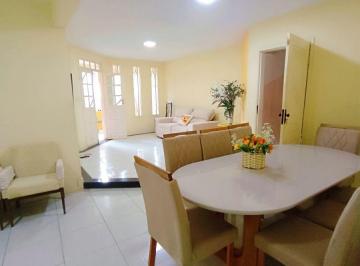 Casa de 3 quartos, Salvador · Linda casa 3/4 em Itapuã