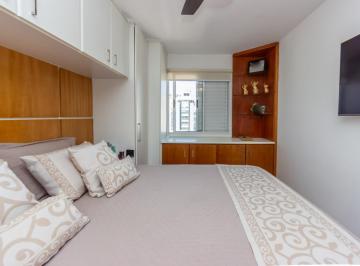 IMG_20260620_092345_000.jpeg · Deslumbrante apartamento para venda em Moema com 2 quartos, sendo 1 suíte, 75m² - remaxfront#OO0UE