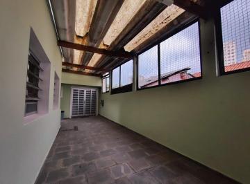 ea7d198b-234c-4754-8953-e62970666515 · Versátil sobrado para locação em Chora Menino com 4 quartos, sendo 2 suítes, 160m²