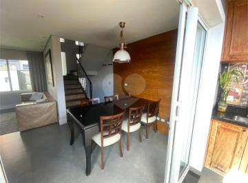 Casa de 3 quartos, Curitiba · Sobrado Portão 3 Dormitórios 1 Suíte 2 Vagas Alto Padrão