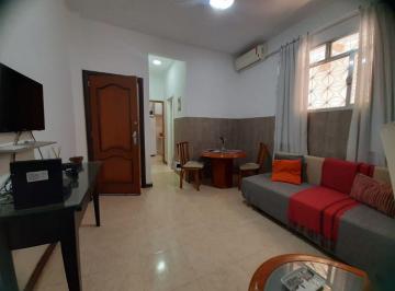 Apartamento de 1 quarto, Rio de Janeiro · VENDO APARTAMENTO EM COPACABANA, QUADRISSIMA DA PRAIA. R. BARÃO DE IPANEMA.