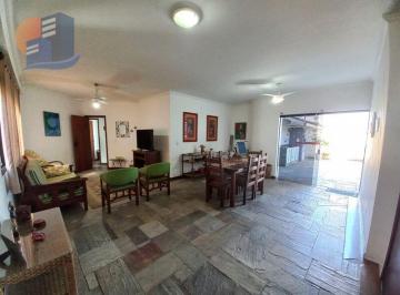 Apartamento · 200m² · 4 Quartos · 3 Vagas · Ampla Cobertura próximo a Região Brunela Enseada - Guarujá!