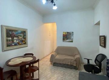 Apartamento de 1 quarto, Rio de Janeiro · Vendo apartamento em Copacabana, frente, quadrissima da praia, R. Siqueira Campos.