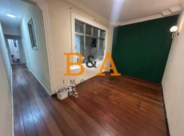Apartamento · 75m² · 2 Quartos · Apartamento de 2 Quartos com 75m² em Rua Tranquila de Copacabana