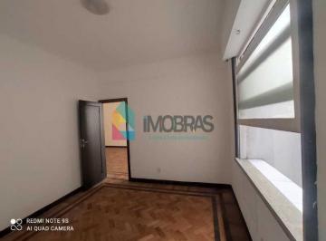 Apartamento · 132m² · 3 Quartos · Apartamento : Padrão / Residencial / Copacabana