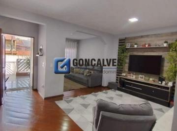 Casa · 254m² · 4 Quartos · 3 Vagas · Casa à venda no Nova Petrópolis (S. Bernardo do Campo) com 4 suítes e espaço gourmet
