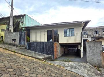 Casa · 130m² · 3 Quartos · 3 Vagas · Casa à venda no bairro Itoupavazinha – conforto, espaço e excelente localização