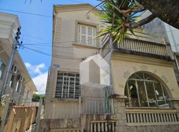 4a894c87bafc4a090333ca37092107a794844bcb · Casa com 3 dormitórios à venda, 200 m² por R$ 1.500.000,00 - Centro - Poços de Caldas/MG