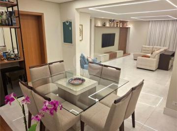 Apartamento · 230m² · 3 Quartos · 4 Vagas · Apartamento com 3 quartos à venda em Santana - SP