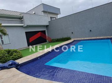 Casa · 186m² · 3 Quartos · 3 Vagas · Casa em  Rua Pirabeiraba - Itacolomi - Balneário Piçarras/SC