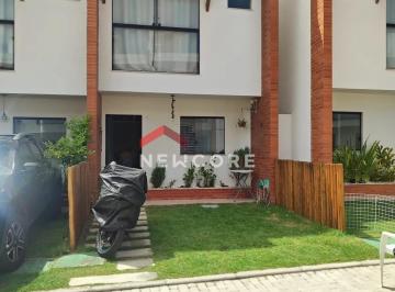 Casa en Venda de 2 quartos Vila Praiana · Casa de condomínio em Rua São Matheus - Vila Praiana - Lauro de Freitas/BA