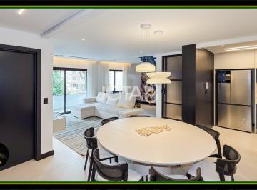 Casa · 221m² · 4 Quartos · 2 Vagas · Casa à venda - na Água Verde