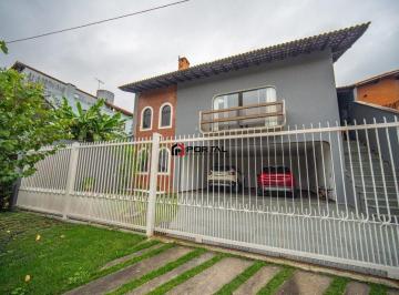 Casa · 246m² · 3 Quartos · 6 Vagas · Oportunidade imperdível na Granja Viana - Horizontal Park, Cotia.