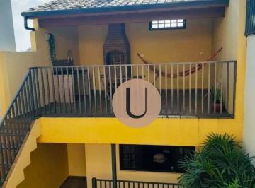 2a9665480faeba102eb08b4a1fbfdc50b921acca · Casa com 3 dormitórios à venda, 204 m² por R$ 850.000,00 - Utinga - Santo André/SP