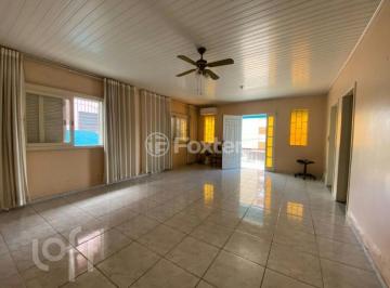 f4c36f60 · Casa, 3 dormitórios, 266.72 m², em Rio Branco