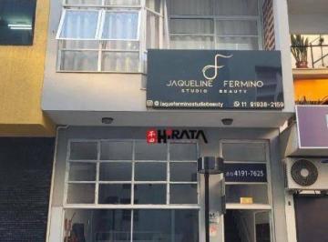 8aada5cf82a0081642e5ba609875fb1204b52069 · Sobrado triplex comercial para venda, 171,80 m2 em Centro Comercial de Alphaville.