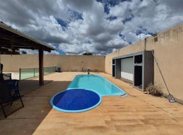 Casa de 3 quartos, Brasília · Alex Gama Vende: Casa com Edícula no Cond. Vencedor, Ponte Alta Norte DF-475 Aceito carro