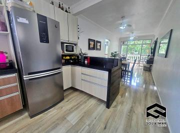 Apartamento · 80m² · 3 Quartos · 1 Vaga · AMPLO APTO REFORMADO, LADO PRAIA, DESPESAS BAIXAS!