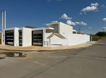 Casa de 2 quartos, Porangaba · Linda casa nova a venda em Porangaba SP, contendo 2 dormitórios e ampla área externa