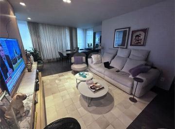 Apartamento de 2 quartos, São Paulo · Apartamento 109 m² - 2 suítes para venda ou locação na Vila Nova Conceição.