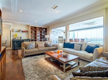 Apartamento de 3 quartos, São Paulo · Apartamento com 208 m² à venda em Alto de Pinheiros