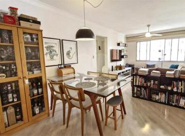Apartamento de 2 quartos, São Paulo · Apê 71m² Moema. 2 quartos, cozinha integrada, 1 vaga, fora da rota de avião, localização estratégica