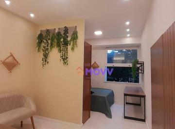 db5da1642879ca56afee35836d08de9cb3f4e742 · Studio reformado centro do Rio de Janeiro