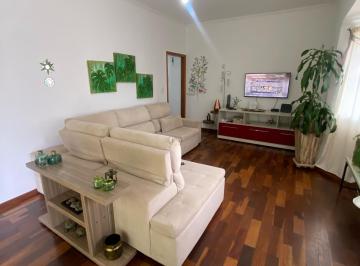 Casa · 184m² · 2 Quartos · 3 Vagas · Casa à Venda 2 Quartos, 1 Suíte e 3 Vagas na Vila Milton, Guarulhos