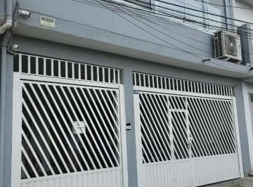 Apartamento · 212m² · 4 Quartos · 4 Vagas · Sobrado à Venda com 4 dormitórios, 2 suítes, 4 vagas de garagem e 5 banheiros,  Jardim Munhoz, Guaru
