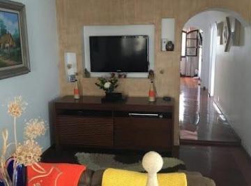 Casa · 250m² · 3 Quartos · 5 Vagas · Casa Assobradada  (PORTERIA-FECHADA) com churrasqueira, 3  dormitórios, 3 banheiros e toda Mobiliada