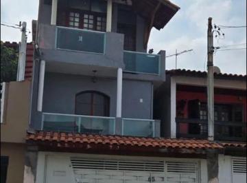 Casa · 240m² · 3 Quartos · 2 Vagas · Sobrado à venda com 3 dormitórios, sendo 1 suíte, 3 banheiros, 240m², Parque Continental I, Guarulho