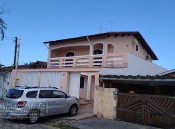 Casa · 440m² · 4 Quartos · 8 Vagas · Sobrado em Jardim Savoy, Itanhaém - SP